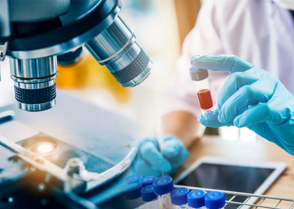 Targeting cellular senescence